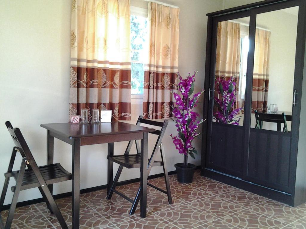 Moon River Resort Ubon Ratchathani Camera foto